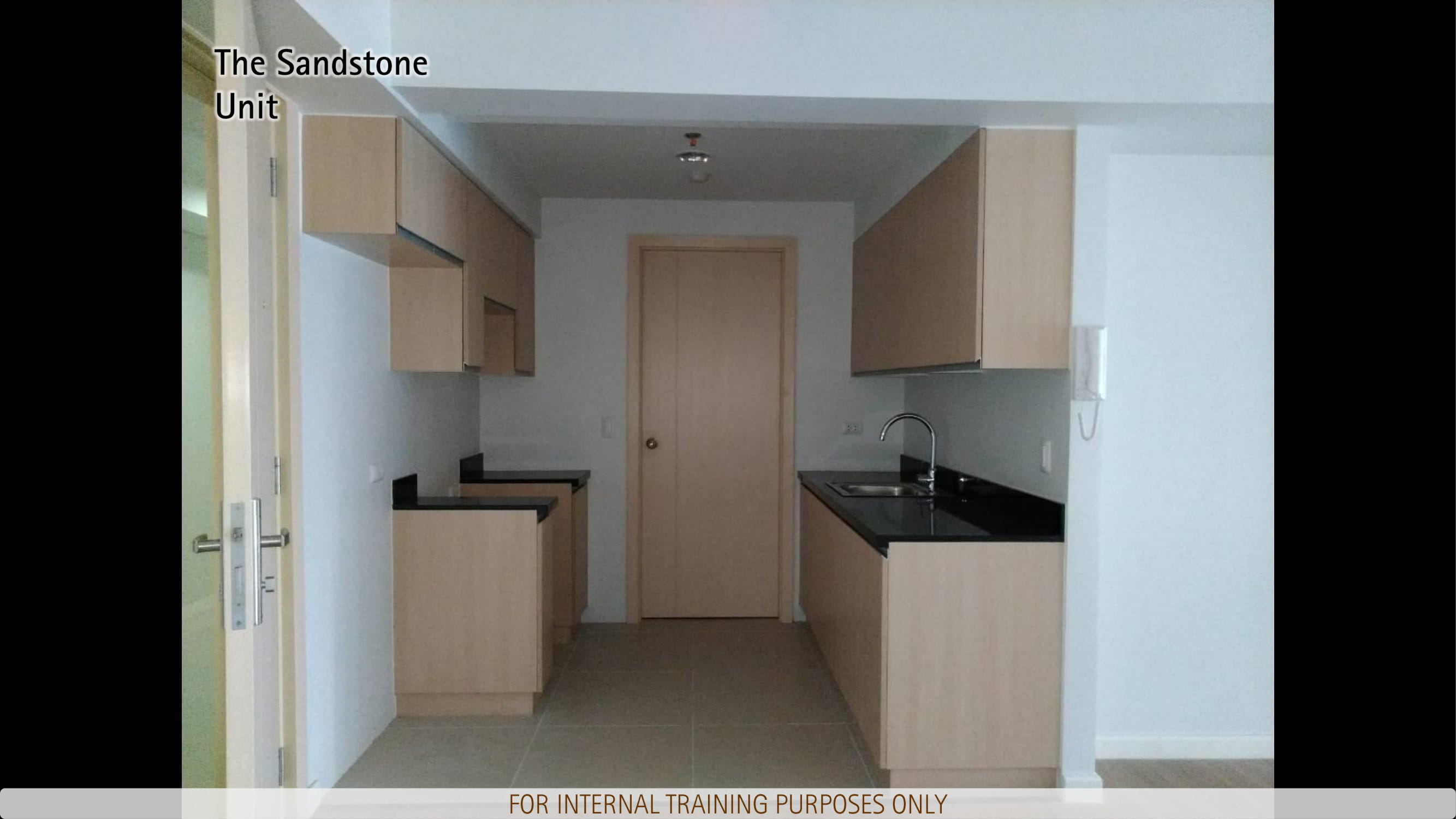 sandstone portico actual unit